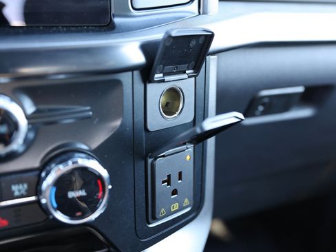 Used 2024 Ford F150 Platinum w/ Equipment Group 702A High image 31