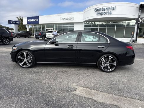 Used 2025 Mercedes-Benz C 300 Sedan image 2