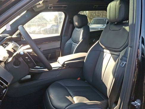 New 2026 Land Rover Range Rover Sport Dynamic SE image 3