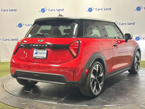 Used 2025 MINI Cooper S image 3