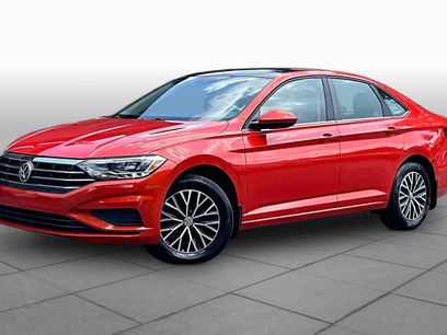 Used 2021 Volkswagen Jetta SE w/ SE Cold Weather Package