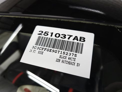 Used 2016 FIAT 500 e image 26