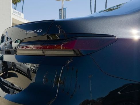 New 2026 BMW i7 eDrive50 w/ M Sport Package RWD image 4