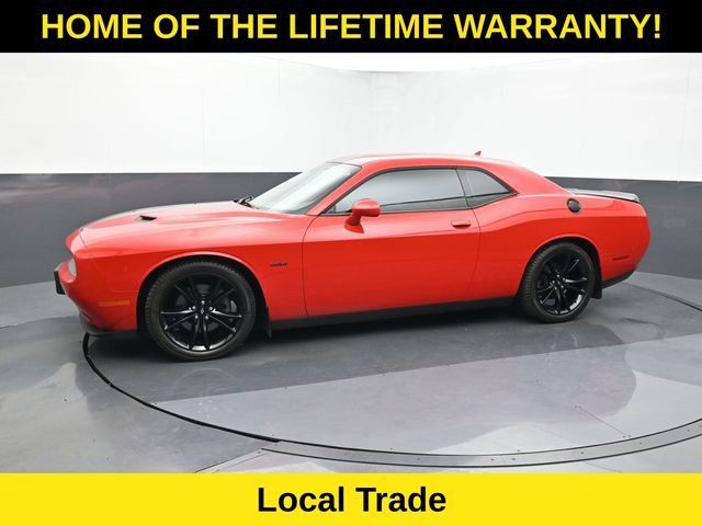 Used 2018 Dodge Challenger R/T w/ Blacktop Package RWD image 3