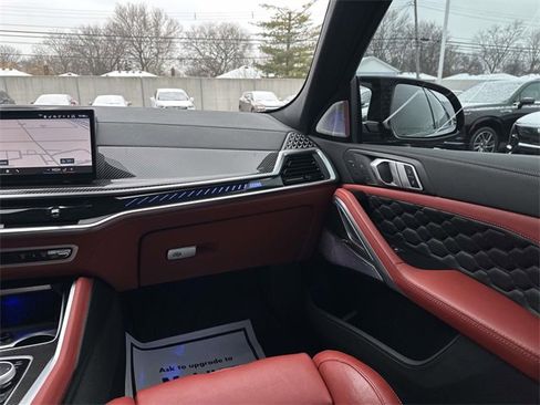 Used 2025 BMW X6 M Competition w/ Executive Package image 39