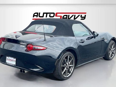 Used 2016 MAZDA MX-5 Miata Grand Touring image 7