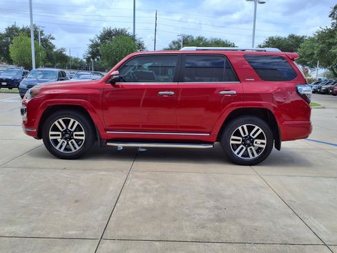 Used 2022 Toyota 4Runner Limited RWD image 23