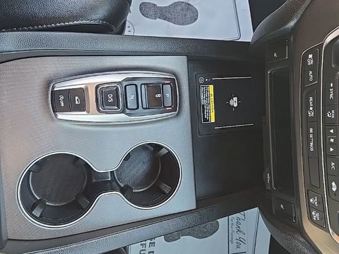 Used 2025 Honda Passport EX-L image 23