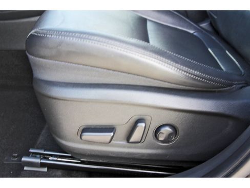 Used 2022 Hyundai Kona Limited w/ Cargo Package FWD image 29