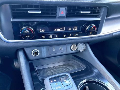 Certified 2023 Nissan Rogue SV AWD/4WD image 25