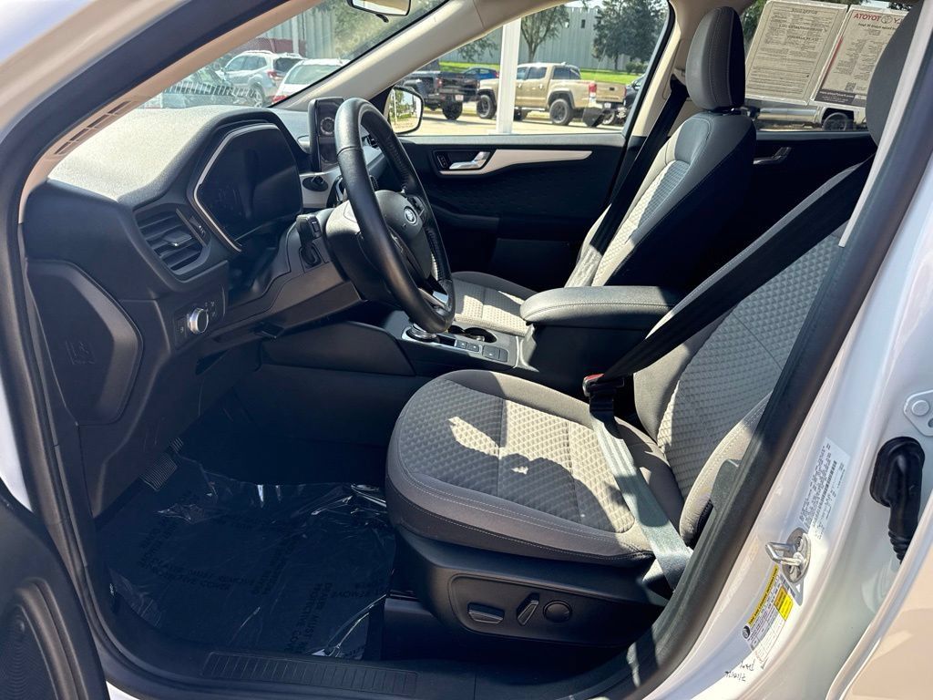 Used 2020 Ford Escape SE Sport AWD/4WD image 7
