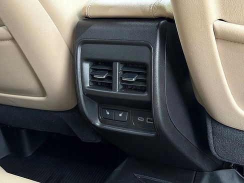 Used 2025 Cadillac XT4 Premium Luxury w/ Technology Package image 25