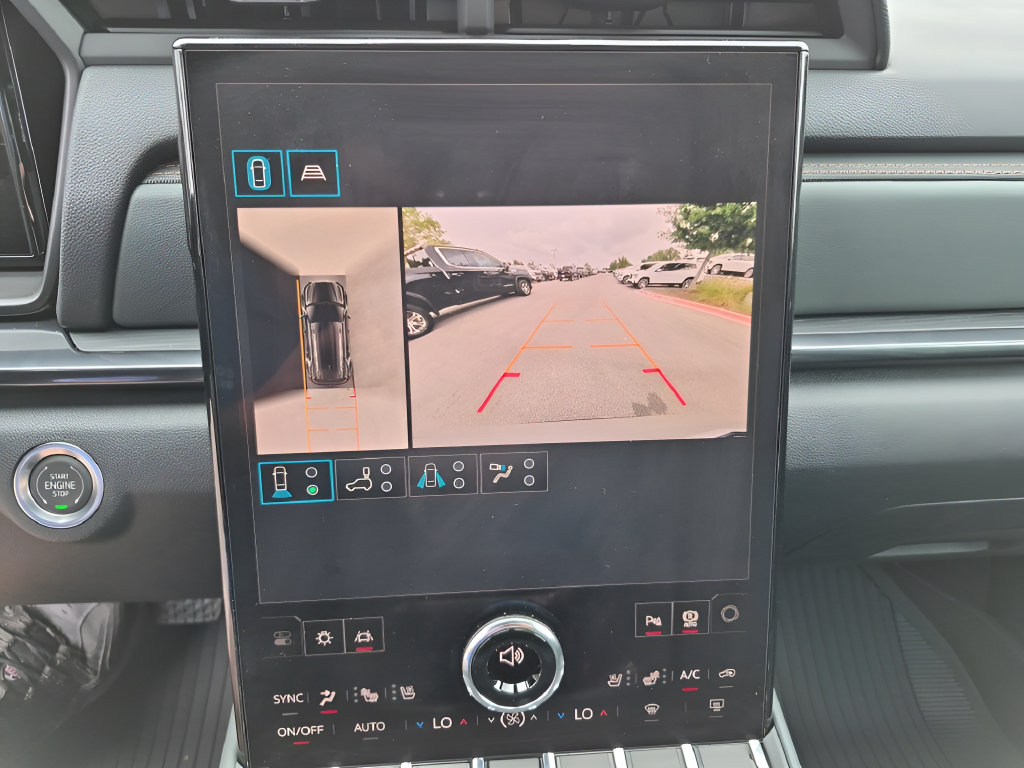 New 2027 GMC Terrain AT4 w/ Convenience Package III AWD/4WD image 26