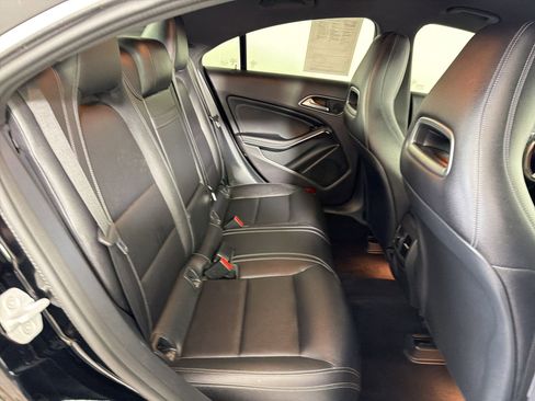 Used 2018 Mercedes-Benz CLA 250 4MATIC image 28