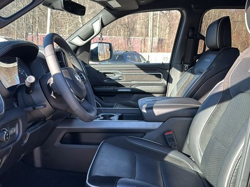 Certified 2025 RAM 1500 Laramie w/ Sport Appearance Package image 13