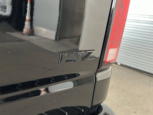 Used 2025 Chevrolet Silverado 2500 LTZ w/ Trail Boss Package AWD/4WD image 43