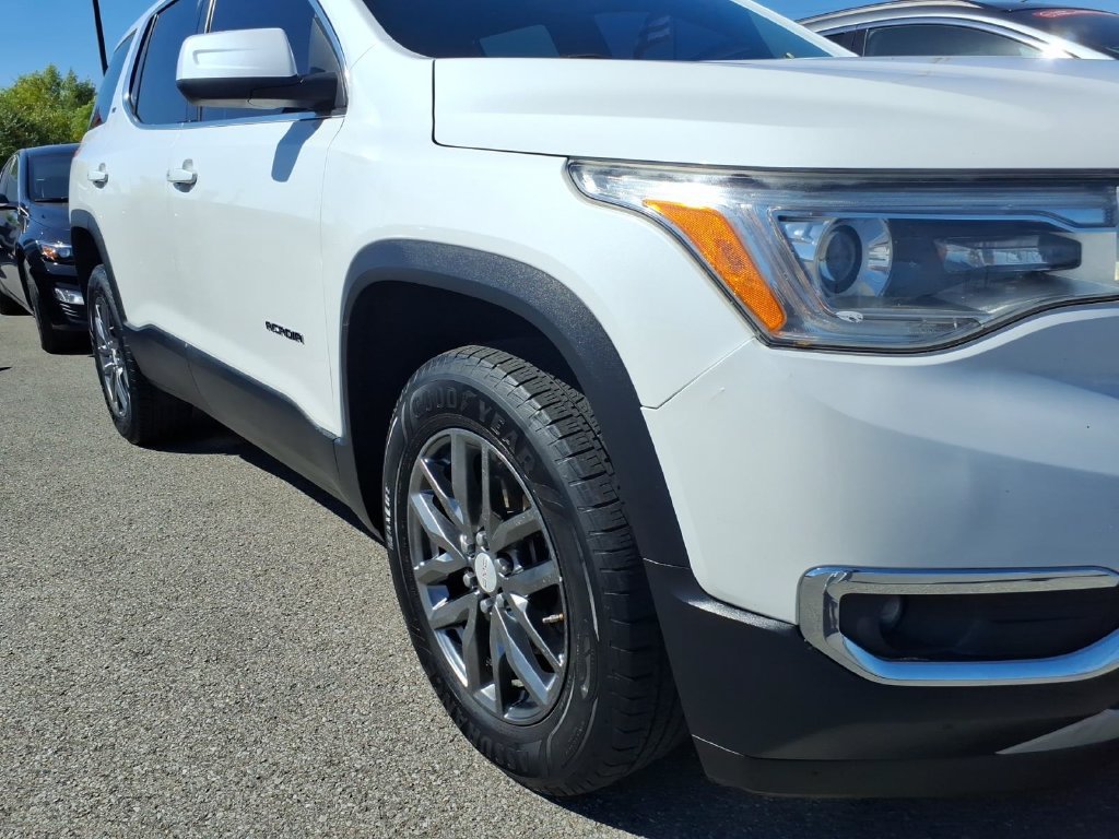 Used 2018 GMC Acadia SLT FWD image 22