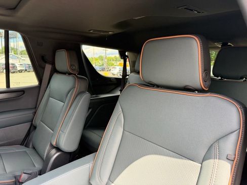 New 2026 GMC Yukon AT4 w/ AT4 Premium Package AWD/4WD image 16