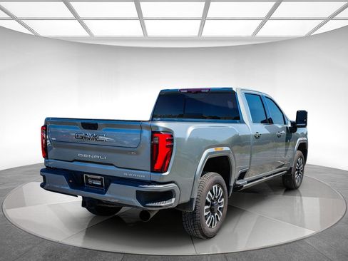 Used 2024 GMC Sierra 2500 Denali Ultimate w/ Max Trailering Package image 4