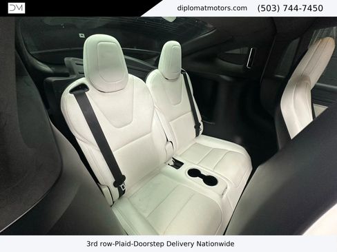 Used 2022 Tesla Model X Plaid image 22