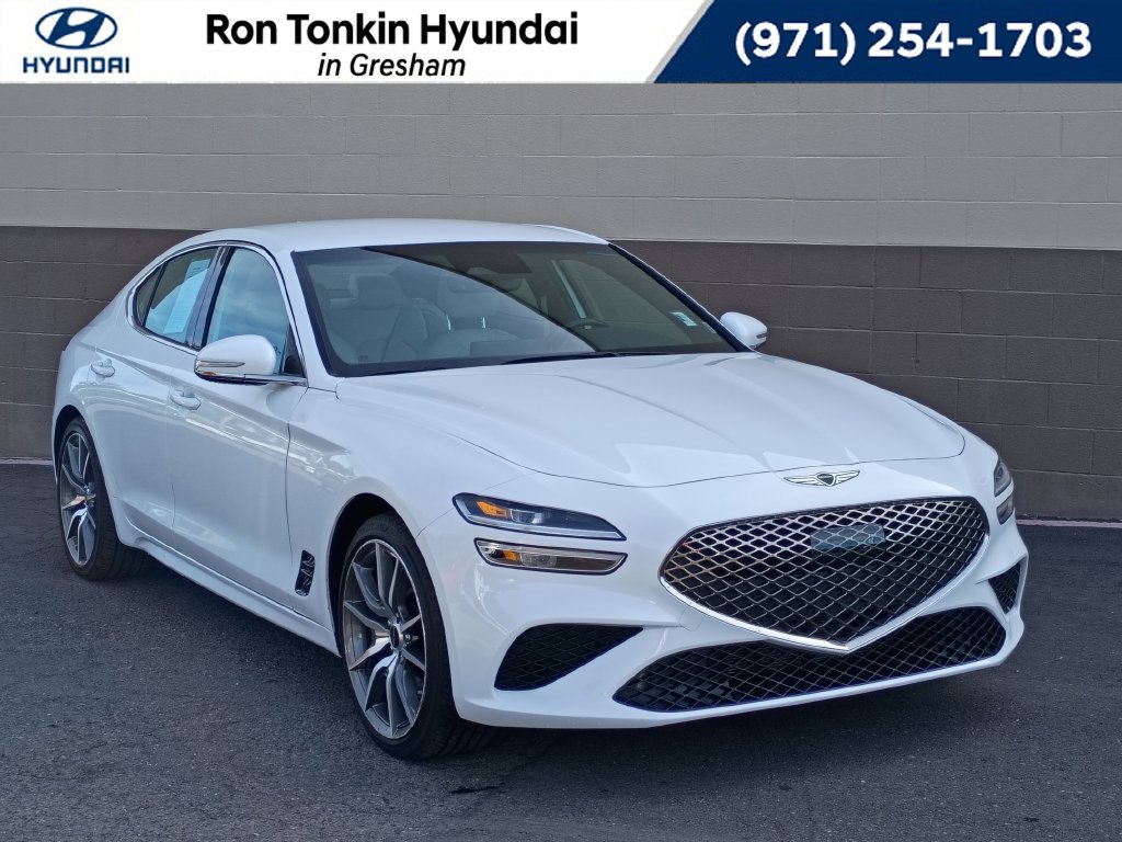 Used 2025 Genesis G70 2.5T RWD image 1