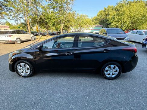 Used 2016 Hyundai Elantra SE FWD image 3