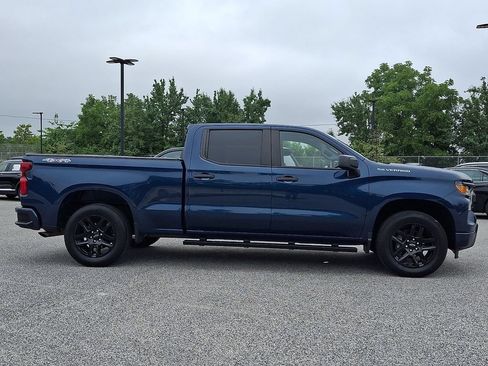 Used 2022 Chevrolet Silverado 1500 Custom AWD/4WD image 10