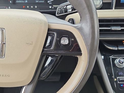 Used 2020 Lincoln Corsair Reserve w/ Equipment Group 201A AWD/4WD image 18