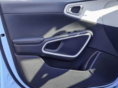 Certified 2024 Kia Soul GT-Line image 18