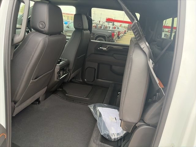 New 2026 GMC Sierra 2500 AT4 w/ AT4 Premium Plus Package AWD/4WD image 11