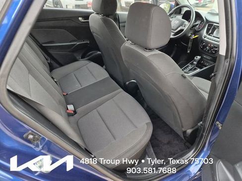 Used 2020 Hyundai Accent SE FWD image 12