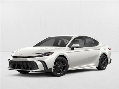 Used 2025 Toyota Camry LE FWD image 1
