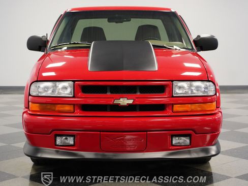 Used 2000 Chevrolet S10 Pickup Xtreme w/ Preferred Equipment Group image 18