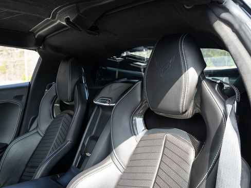 Used 2020 Chevrolet Corvette Stingray Premium Cpe w/ 3LT Preferred Equipment Group RWD image 32