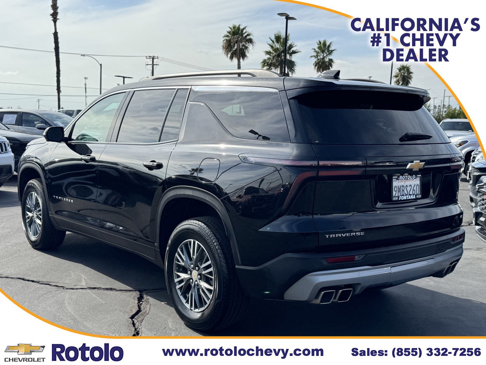 Used 2024 Chevrolet Traverse LT FWD image 4