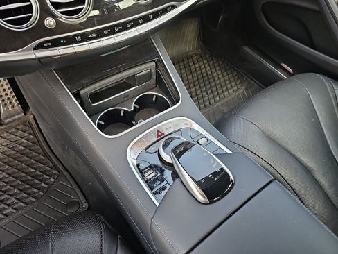 Used 2020 Mercedes-Benz S 450 Sedan image 56