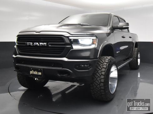 Used 2020 RAM 1500 Laramie w/ Sport Appearance Package AWD/4WD image 51