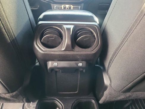 Used 2021 Jeep Wrangler Unlimited Sport S image 13