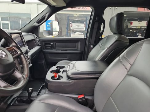 Used 2021 RAM 3500 Tradesman w/ Bed Utility Group AWD/4WD image 14