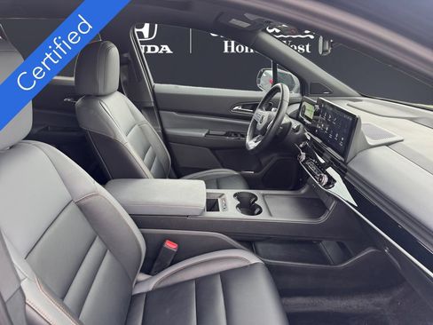 Used 2025 Honda Prologue Touring image 11