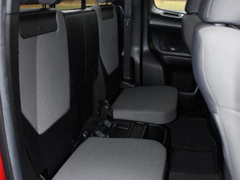 Used 2021 Toyota Tacoma SR5 image 20