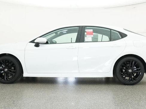 New 2026 Toyota Camry SE FWD image 50