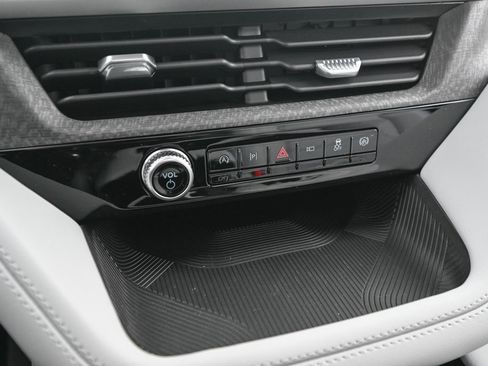 New 2026 Ford Explorer Platinum w/ LUX Leather Package image 34