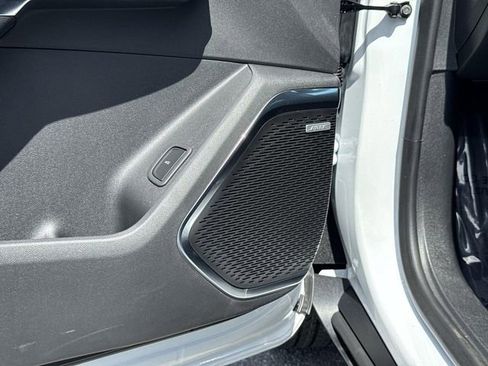 New 2026 GMC Acadia Elevation FWD image 19