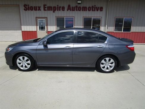 Used 2014 Honda Accord EX-L image 2