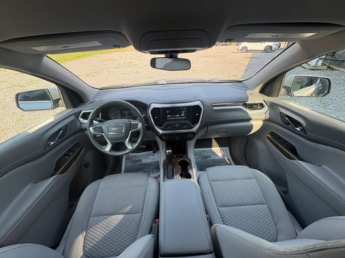 Used 2019 GMC Acadia SLE FWD image 11
