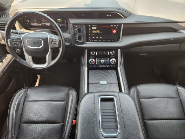 Used 2024 GMC Yukon XL Denali RWD image 26