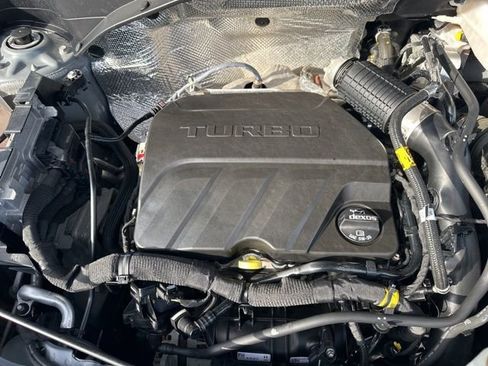 Used 2023 Chevrolet TrailBlazer LT w/ Convenience Package image 34