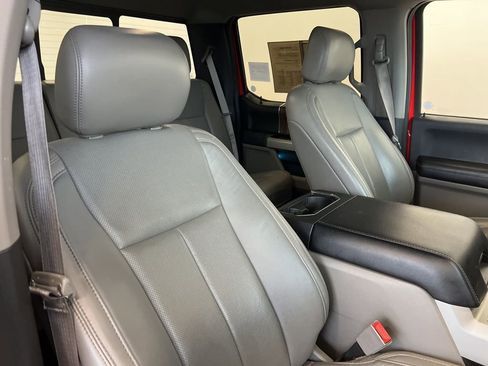 Used 2018 Ford F150 Lariat w/ Equipment Group 502A Luxury image 25