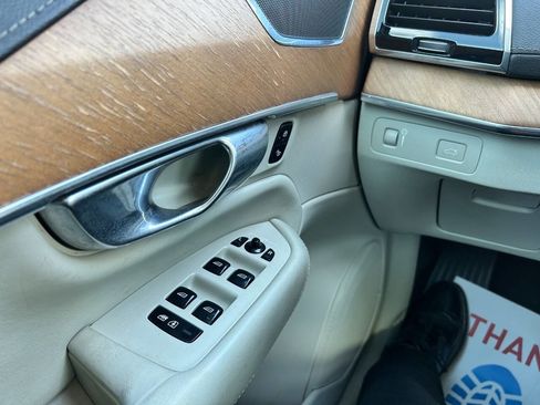 Used 2018 Volvo XC90 T6 Inscription w/ Convenience Package image 23